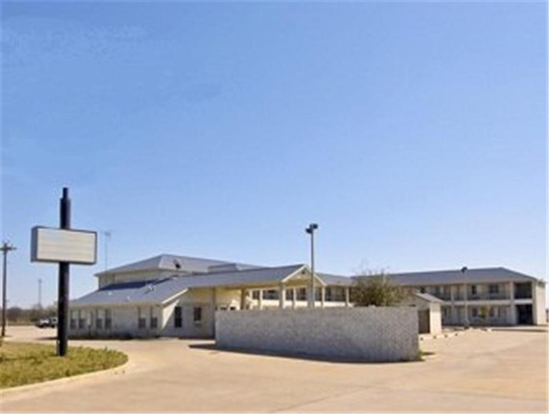 Summit Motel Hempstead
